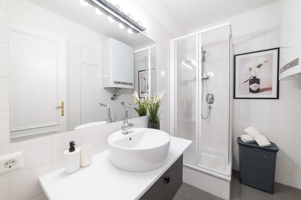 Beautiful Apartment In Vienna'S Heart 15